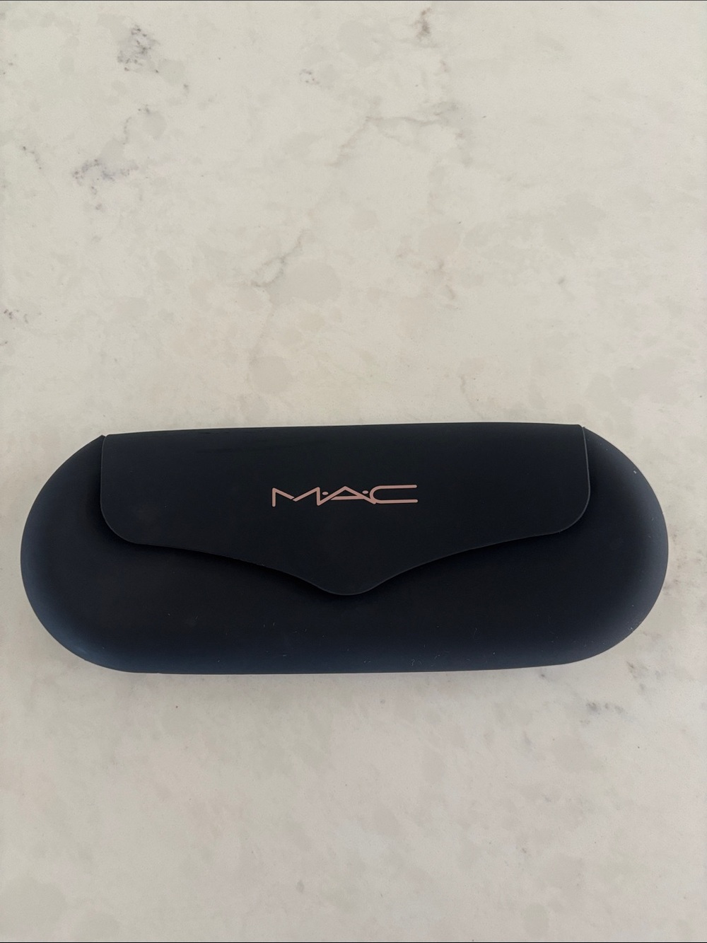MAC Cosmetics Matte Black Silicone Case